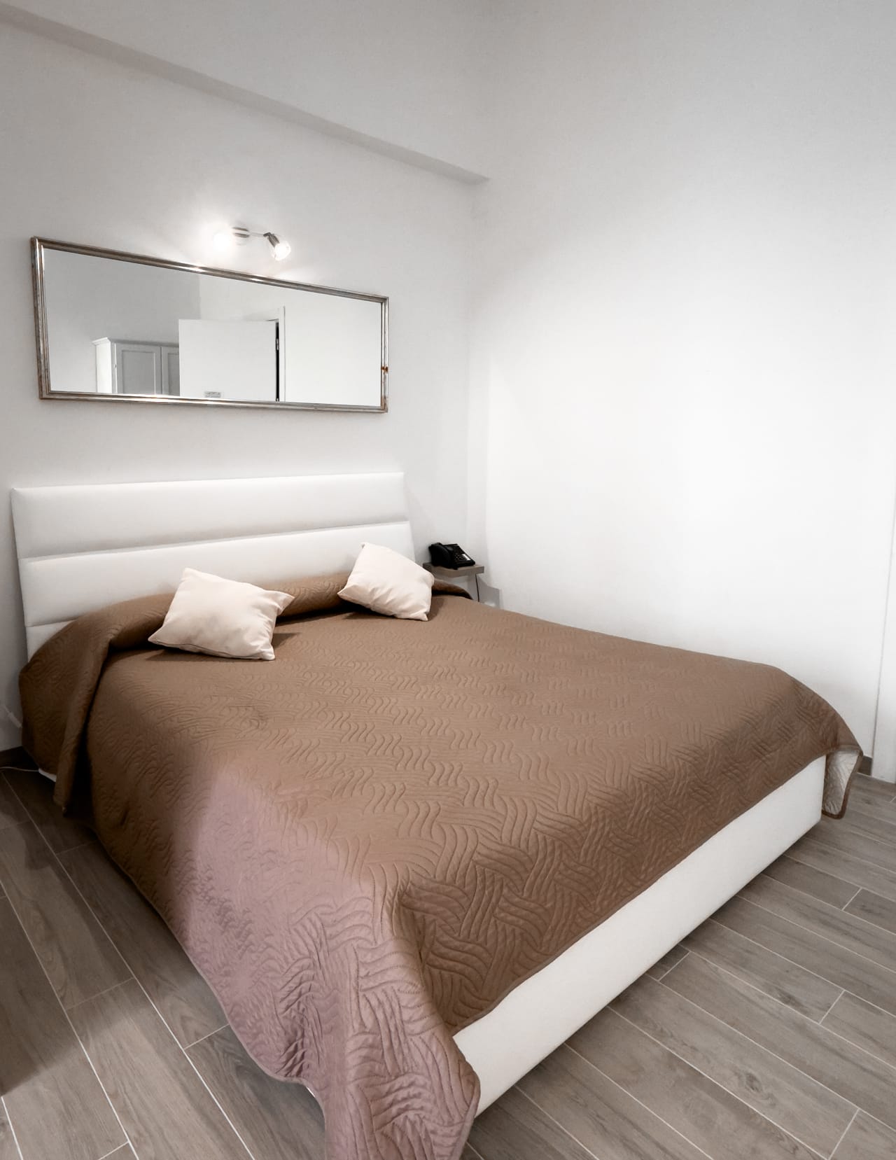 Doppelzimmer Top View — Foto 8 von 10